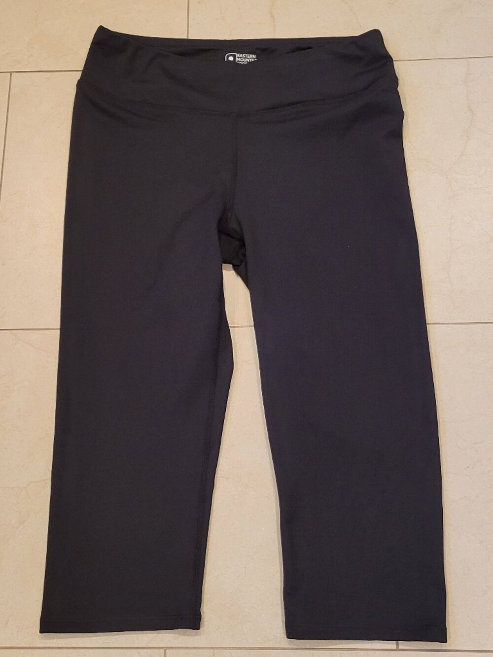Eastern Mountain Sports Techwick Fusion Capri, Size Small, Black. New with tags.
